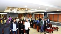 جزیره کیش میتواند پایگاه نوعی خاص از تئاتر باشد / جشنوارهای با داوری و جوایز غیر متعارف / اختتامیه دومین جشنواره سراسری تئاتر کوتاه کیش برگزار شد