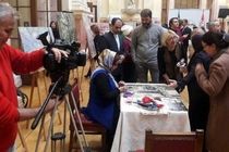 إیرانیة بین أفضل 10 فنانین مشارکین فی مسابقة
